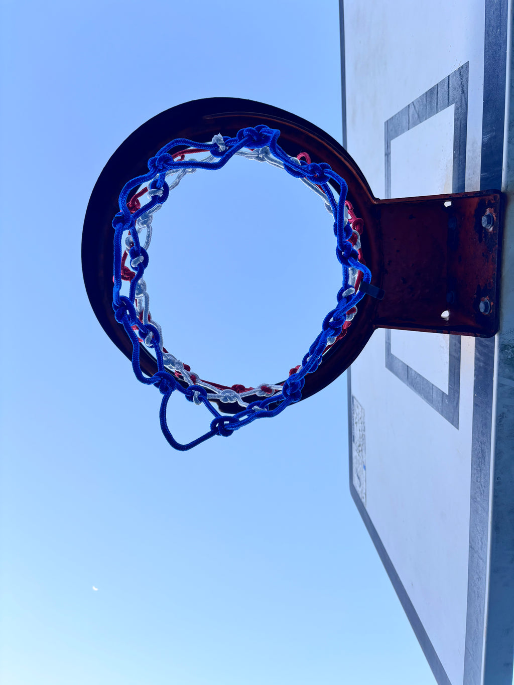 Portable Basketball Hoop – Weatherproof, Easy Setup